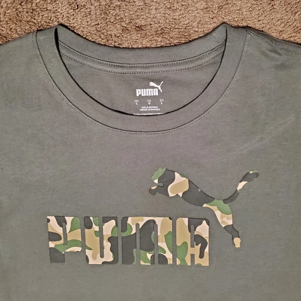 Puma Tee Shirt - Picture 2 of 3